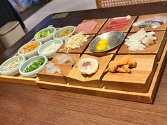-银米·云南传统过桥米线(双廊黑金冠店)