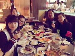 -小天鹅戴斯酒店鲸鲨百汇创作料理