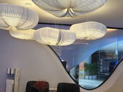 -涨巢·潮玩水疗局