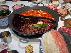 -卤校长老火锅(杨家坪直营店)