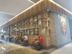 -星巴克臻选(湖滨道店)