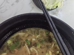 -花溪巷牛肉粉(泉城路店)
