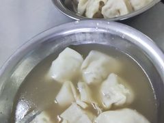-肥佬良扣肉粉面店(梧州总店)