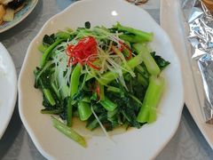-汗腾格里·风味餐厅(新疆驻京办店)