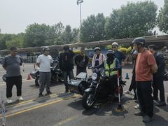 -东方时尚驾校摩托车考试场