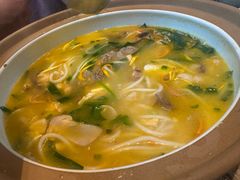 -云海肴·汽锅鸡·云南代表菜(浦江欢乐颂店)