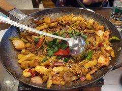 -富正毅三下锅·湘西韵味(天门山索道店)