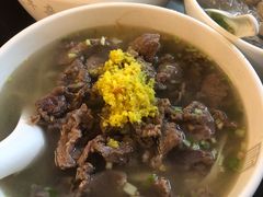 -潮镇老尾牛杂(环城西路店)