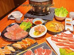 -山之屋炭火烧肉·生啤畅饮(大朗万科中央公园店)