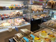 面包甜点陈列柜-好利来(彩香店)