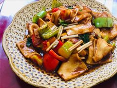 苗王豆腐-古城苗家土菜馆(河景餐厅店)