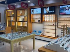 -何氏眼科视光中心·眼镜·配镜(汇泉东路店)
