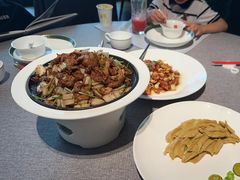 -秀儿四九城·新京菜(亚运村鸟巢店)