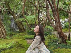 -Chom Cafe and Restaurant