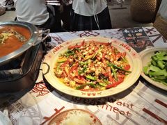 -耙吉吉川味小酒馆(本地人回头店)