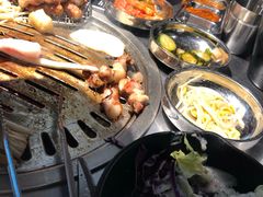 -肉甲韩国木炭烤肉(新壹街1店)