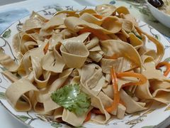 -老六素货(王顶堤店)