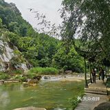 这不是漂流,这是水枪大战