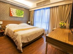 -深圳星河丽思卡尔顿酒店