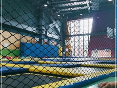 -重庆际华园室内极限运动中心