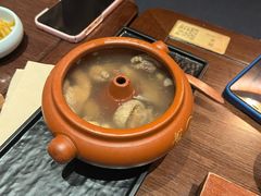 -银米·云南传统过桥米线(双廊黑金冠店)