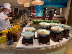 -咖啡苑自助餐厅·中国大饭店