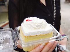 -红宝石·鲜奶小方·海派西点房(金杨店)