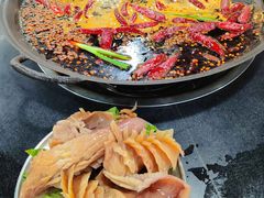 -铜元老码头鳝鱼火锅