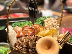 -三出山火锅(南京万象天地店)