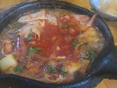 -小芳砂锅凉粉(总店)