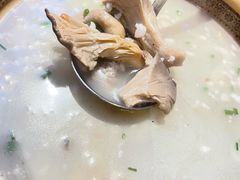 -富正毅三下锅·湘西韵味(天门山索道店)