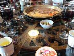 -小天鹅火锅·一线江景洪鼎旗舰店(洪崖洞店)