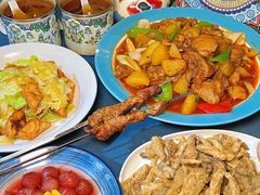 -伊带伊路新疆美食府(呼家楼店)