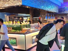 -曼格活海鲜·牛排自助(光明蓝鲸店)