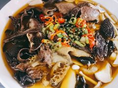 -香山湖渔家大院