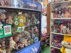 -席娜卡琳火车铁道夜市