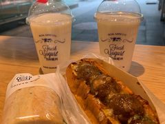 -巴黎贝甜(大宁国际商业广场店)