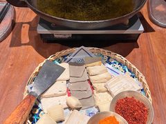 -包整·丝娃娃(一览甲秀楼风景店)