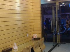 等位区-韩礼年糕(飞虹路店)