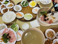-桥香园云南过桥米线(金马碧鸡店)