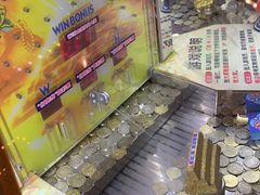 -爱玩嘉年华(龙湖杭州金沙天街店)