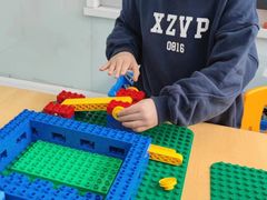 -斯坦星球青少儿编程机器人科学思维专注力科创竞赛规划(兰岛学习中心)