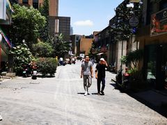 -学府小吃一条街(北大门商业街店)