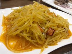 -清真·玛丽亚新疆菜主题餐厅(浙江中路店)