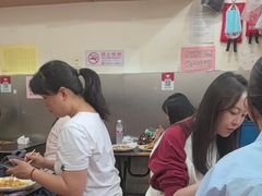 -郭记小街麻辣烫(南小街总店)