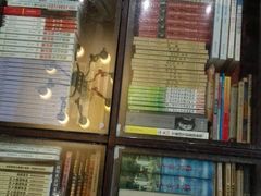 -钟书阁(松江泰晤士小镇店)