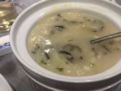 一品蟹黄羹-新光酒家·河豚·海鲜·蟹料理(浦东店)