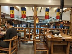 -青瓦餐厅·生鱼片·韩园烤肉(西塔店)