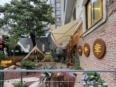 -鹿萤季·营地小馆(皇后公园店)