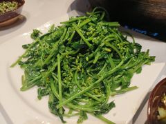 -山食炊桑拿鸡·又山私房菜